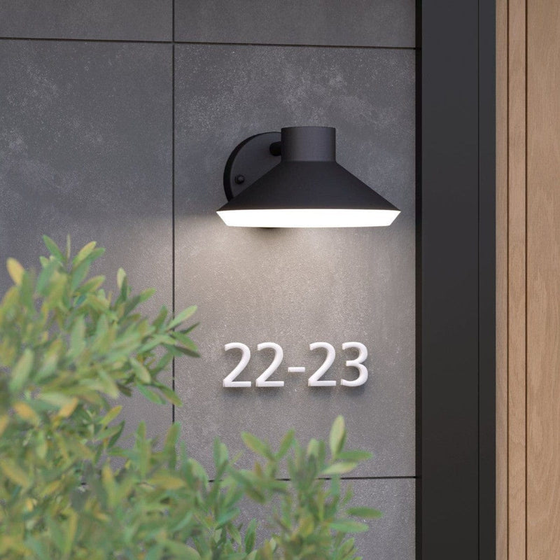 Ninnarella Outdoor Wall Light