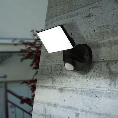 Pagino LED Flood Light with PIR Sensor